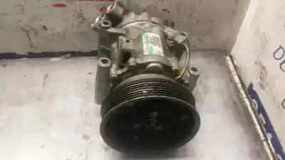 Second-hand car spare part air conditioning compressor for renault clio iii 20 aniversario oem iam references 8200819568  