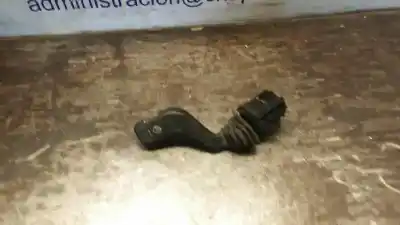 Pezzo di ricambio per auto di seconda mano comando pulito per opel corsa b base (e) riferimenti oem iam 090243395  