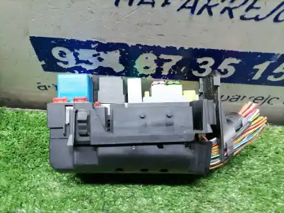 Second-hand car spare part fuse box unit for opel meriva b cosmo oem iam references   