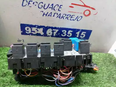 Second-hand car spare part fuse box unit for opel meriva b cosmo oem iam references   