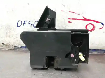 Tweedehands auto-onderdeel linker voordeur slot voor dacia sandero ambiance oem iam-referenties 