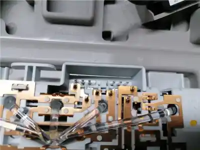 Peça sobressalente para automóvel em segunda mão luz interior por opel meriva b monospace (s10) 1.7 cdti (75) referências oem iam   