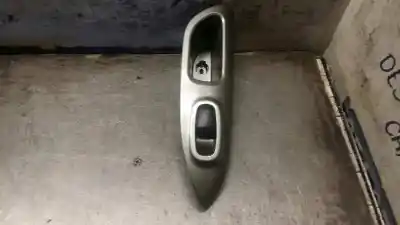 Pezzo di ricambio per auto di seconda mano comando alzacristalli posteriori destro per nissan juke (f15) acenta riferimenti oem iam 