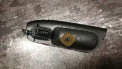 Second-hand car spare part right front power window switch for renault scenic (ja..) 1.4 16v oem iam references 7700431172  
