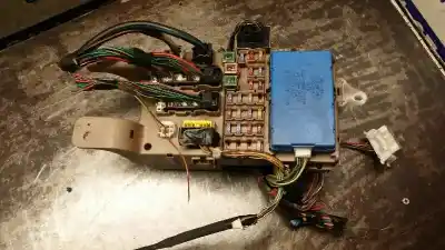 Tweedehands auto-onderdeel relais/zekeringenkastje voor toyota corolla (e12) 1.4 turbodiesel cat oem iam-referenties 8264102040