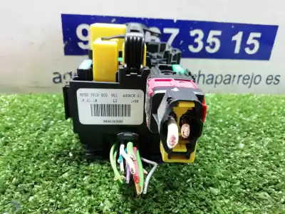 Second-hand car spare part fuse box unit for peugeot 308 access oem iam references 9806192580  9806192580