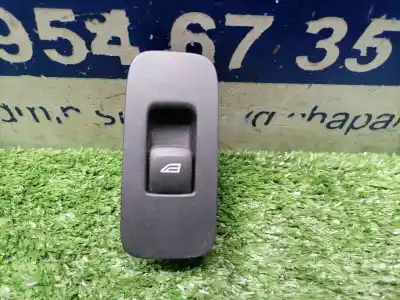 Pezzo di ricambio per auto di seconda mano comando alzacristalli posteriori destro per volvo v40 2.0 cat riferimenti oem iam 31394840