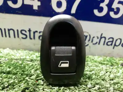 Peça sobressalente para automóvel em segunda mão botão / interruptor elevador vidro traseiro direito por citroen c3 pluriel 1.4 hdi referências oem iam 25943