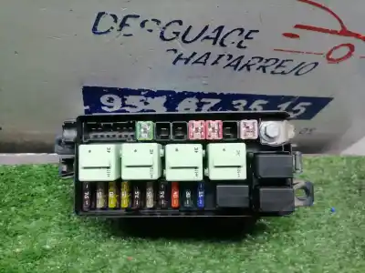 Second-hand car spare part FUSE BOX UNIT for MINI COUPE (R58)  OEM IAM references 924094301  17236010