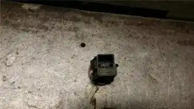 Pezzo di ricambio per auto di seconda mano interruttore per peugeot partner (s2) 2.0 hdi cat riferimenti oem iam   