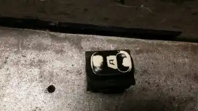 Gebrauchtes Autoersatzteil fensterschalter vorne links zum peugeot partner (s2) combi plus oem-iam-referenzen 