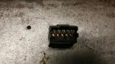 Second-hand car spare part left front power window switch for peugeot partner (s2) combi plus oem iam references   