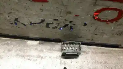 Second-hand car spare part right front power window switch for peugeot partner (s2) combi plus oem iam references   