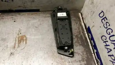 Second-hand car spare part left front power window switch for toyota corolla (e12) 2.0 d-4d linea luna berlina oem iam references 54035084  