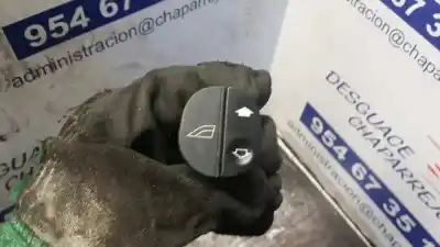 Peça sobressalente para automóvel em segunda mão botão / interruptor elevador vidro dianteiro direito por ford fiesta (cbk) ambiente referências oem iam 96fg14529ac