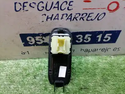 Second-hand car spare part left front power window switch for dacia duster ii access oem iam references   