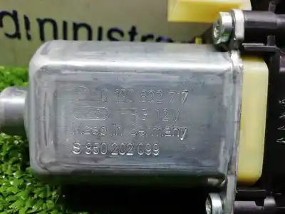 Second-hand car spare part left front window motor for seat leon (5f1) reference oem iam references 5q0959801b 0130822717 5q0959801b