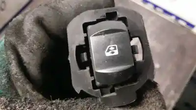 Second-hand car spare part right front power window switch for renault vel satis (bj0) expression oem iam references 