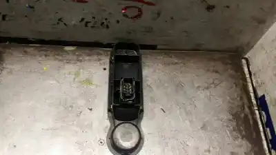Автозапчасти б/у выключатель переднего правого окна за renault modus confort dynamique ссылки oem iam 8200278436  