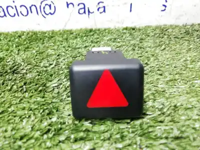 Second-hand car spare part hazard warning lights for seat exeo berlina (3r2) reference oem iam references 8h0941509