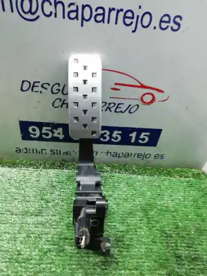 Second-hand car spare part accelerator pedal for renault fluence dynamique oem iam references 180106499r  180106499r