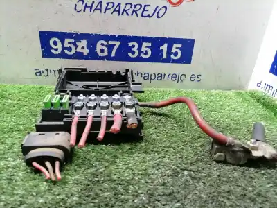 Second-hand car spare part fuse box unit for volkswagen golf iv berlina (1j1) 25 aniversario oem iam references   