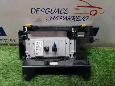 Second-hand car spare part multifunction display for renault kadjar bose edition oem iam references 280342118r  280342118r