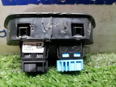 Second-hand car spare part switch for renault kadjar bose edition oem iam references 251537474r  251b41052r