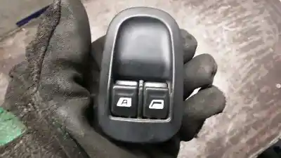 Peça sobressalente para automóvel em segunda mão BOTÃO / INTERRUPTOR ELEVADOR VIDRO DIANTEIRO ESQUERDO por FIAT SCUDO (222)  Referências OEM IAM   