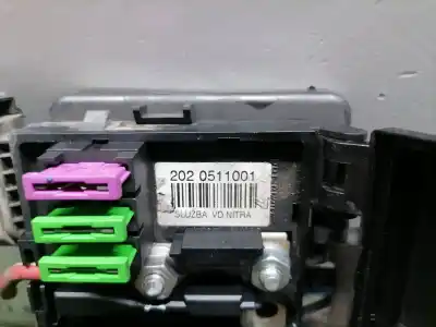 Second-hand car spare part fuse box unit for seat alhambra (7v9) fancy oem iam references 2020511001  2020511001