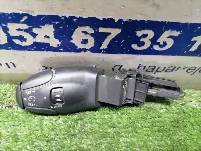 Peça sobressalente para automóvel em segunda mão trocar por peugeot 208 access referências oem iam 96637157xt