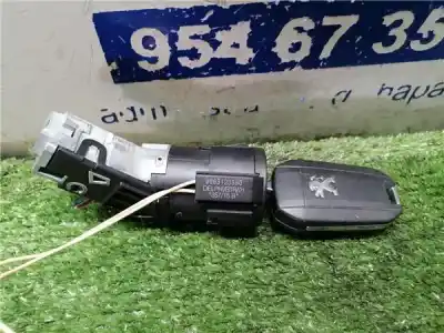 Second-hand car spare part ignition switch for peugeot 208 1.6 blue-hdi fap oem iam references 9663123380  9663123380
