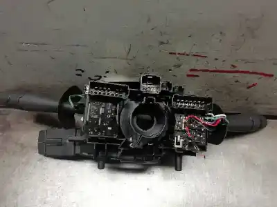 Second-hand car spare part steering wheel switch for renault twingo authentique oem iam references 8200856010m  8200856010m