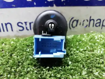 Second-hand car spare part rearview side mirror switch for citroen c3 1.4 hdi cool oem iam references   