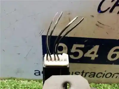 Peça sobressalente para automóvel em segunda mão fechadura do mala por ford focus iii 1.6 tdci referências oem iam   