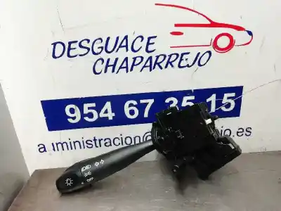 Peça sobressalente para automóvel em segunda mão comutador de piscas  por kia rio 1.4 active referências oem iam 