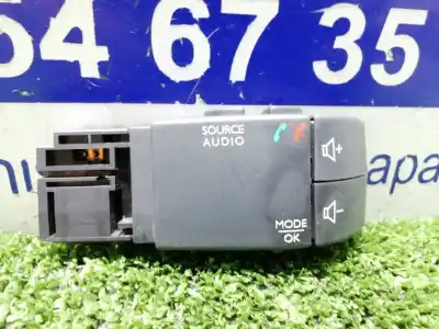 Second-hand car spare part steering wheel switch for dacia sandero laureate oem iam references 255522448r