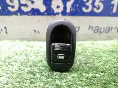 Pezzo di ricambio per auto di seconda mano interruttore alzacristalli anteriore destro per citroen c3 1.4 hdi cool riferimenti oem iam 