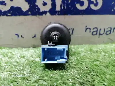 Pezzo di ricambio per auto di seconda mano controllo specchio per citroen c3 1.4 hdi cool riferimenti oem iam   