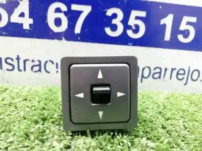 Second-hand car spare part rearview side mirror switch for kia carens 1.8 ls monovolumen oem iam references 