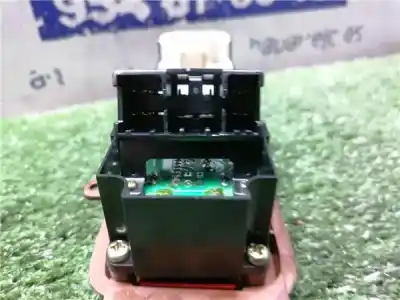 Second-hand car spare part left front power window switch for mazda xedos 9 (ta) 2.5 v6 (ta5p) oem iam references   