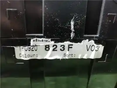 Pièce détachée automobile d'occasion compteur de vitesse tableau de bord pour seat leon 2.0 tdi références oem iam 1p0920823f  1p0920823f