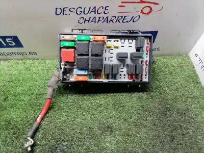 Piesă de schimb auto la mâna a doua PANOU SIGURANȚE pentru OPEL CORSA D  Referințe OEM IAM 13217394  13217394