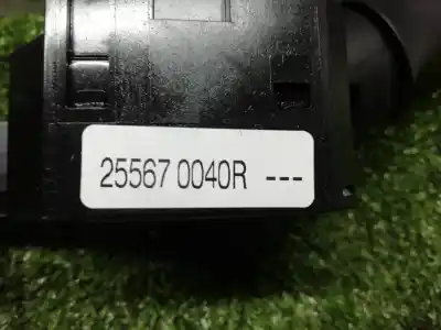 Pièce détachée automobile d'occasion commande au volant pour renault fluence dynamique références oem iam 255670040r  255670040r