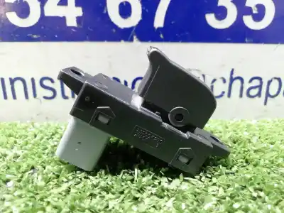 Second-hand car spare part rear left power window switch for ssangyong korando limited 4x2 oem iam references   