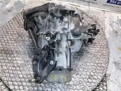 Second-hand car spare part gearbox for citroen saxo (s0, s1) 1.5 d oem iam references 20ce28  20ce28