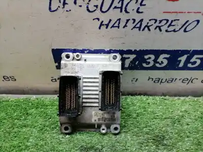 Pezzo di ricambio per auto di seconda mano CENTRALINA MOTORE per OPEL AGILA  Riferimenti OEM IAM 55350550  0261207964