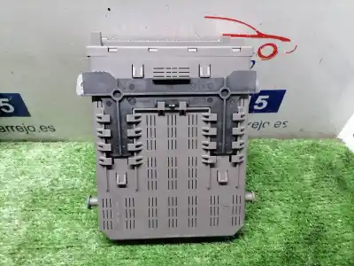 Автозапчасти б/у блок реле/предохранителей за peugeot 607 (s1) 2.0 hdi fap cat ссылки oem iam   