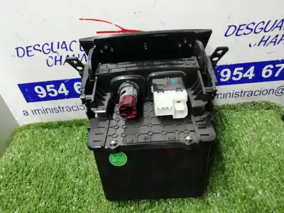 Автозапчастина б/у бардачок для opel mokka x selective start/stop посилання на oem iam 42505220  42505220