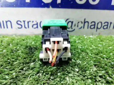 Pezzo di ricambio per auto di seconda mano relè per kia cee´d concept riferimenti oem iam 952404d100  952404d100